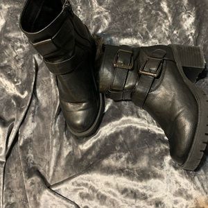 Black ankle Moto boots